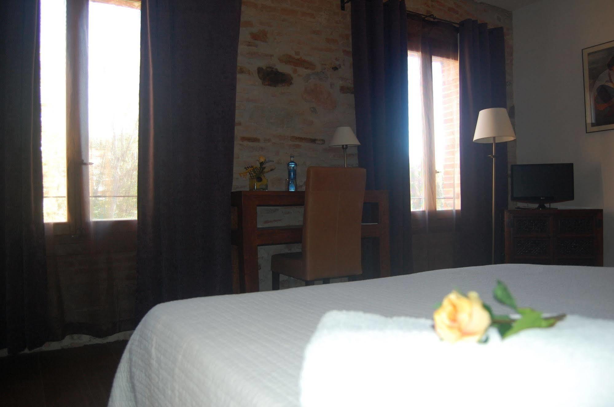 Hotel Moli De La Torre Bigues I Riells Eksteriør bilde