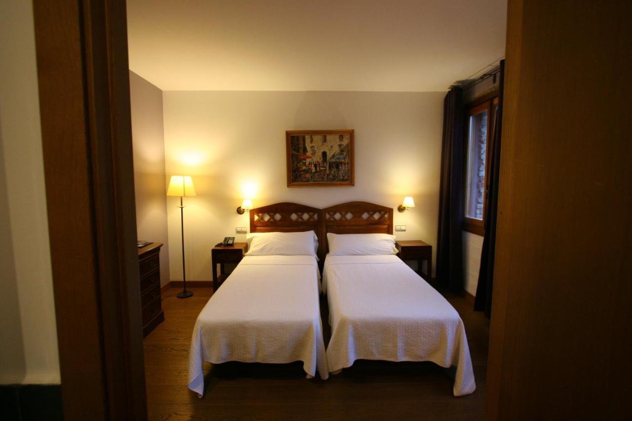 Hotel Moli De La Torre Bigues I Riells Eksteriør bilde